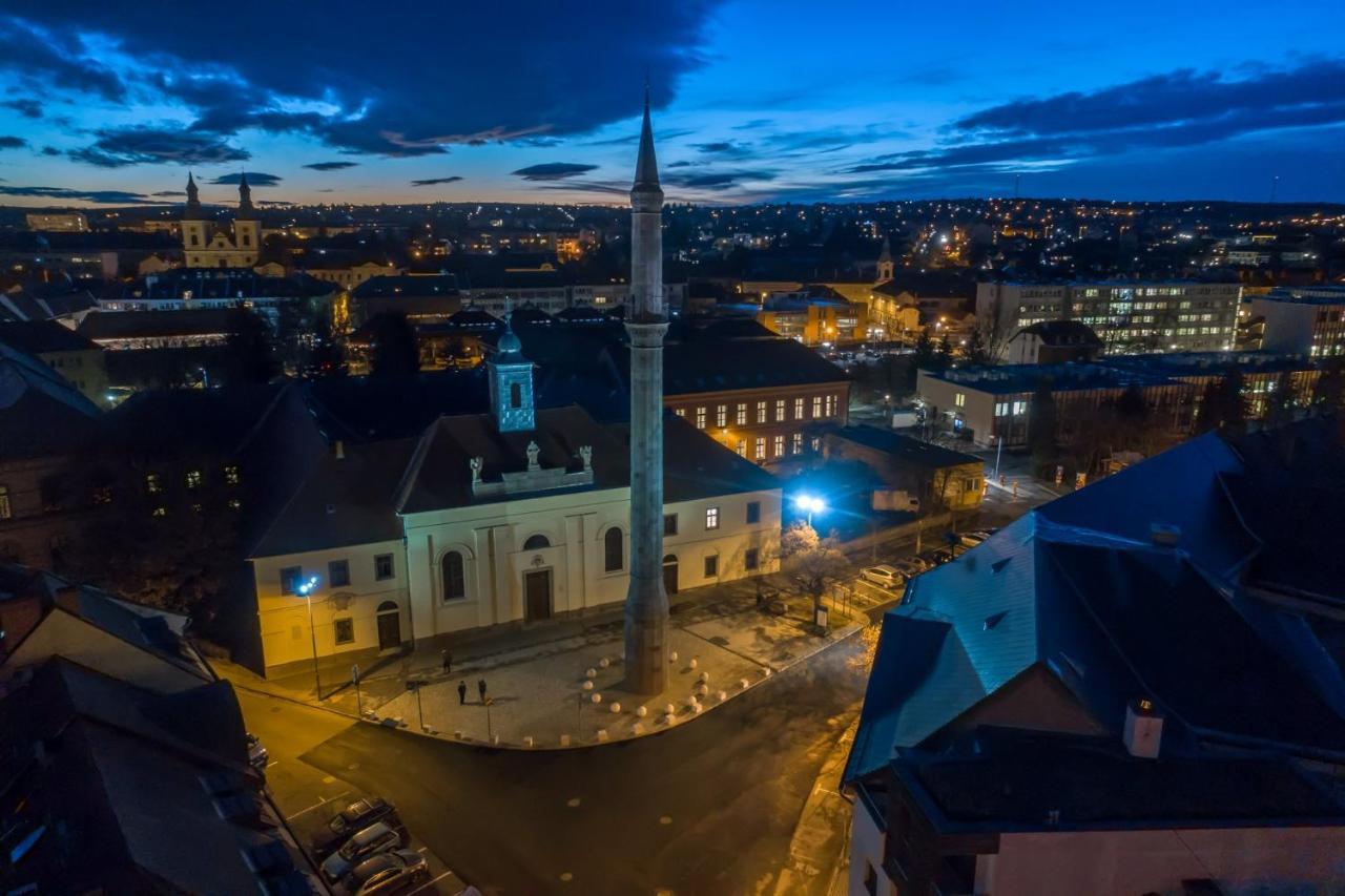 Albina Apartman Eger Exterior photo
